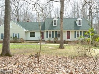 8030 Singing Wood Ln, Spotsylvania, VA, 22553