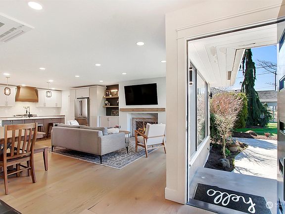 4th image of 519 Avenue H