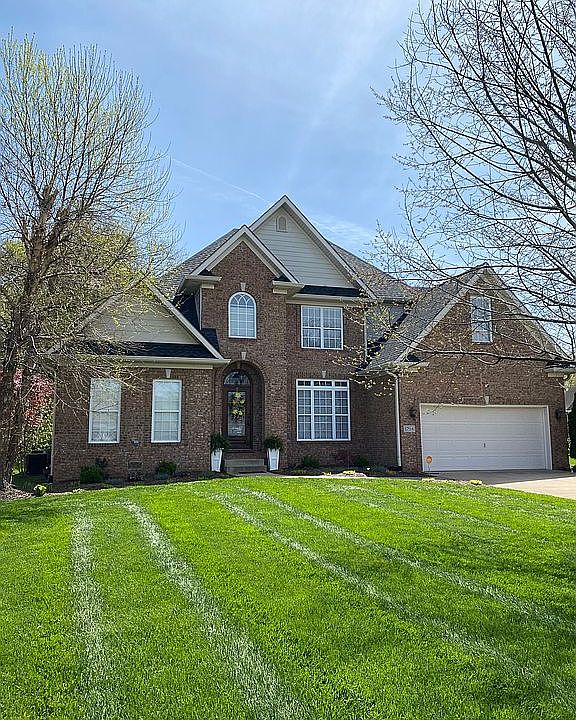 1st image of 1704 Summercrest Ct