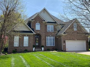 1704 Summercrest Ct, Bowling Green, KY 42104