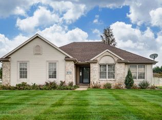 1439 Lexington Dr, Winona Lake, IN 46590