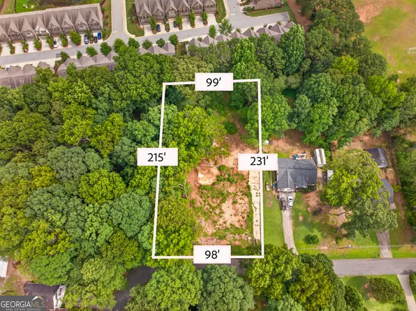 1181 Owen Cir, Sugar Hill, GA 30518