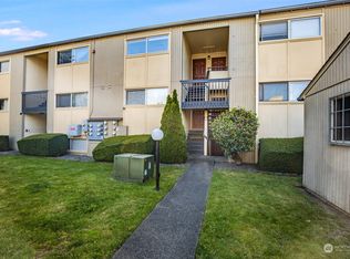 31003 14th Ave S APT A11, Federal Way, WA 98003
