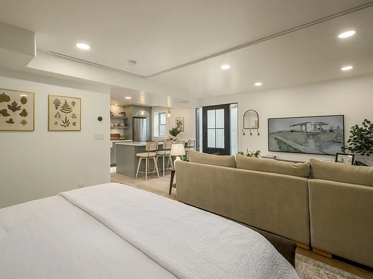 5634 N Aspenleaf Dr — Photo 15