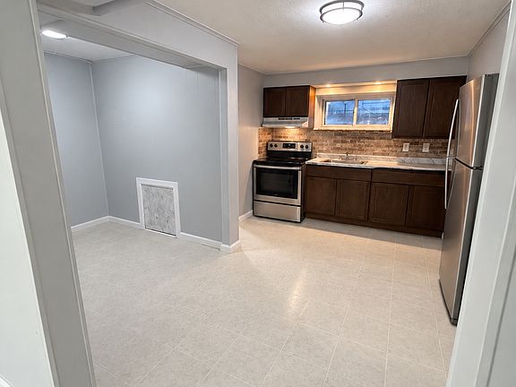 2nd image of 274 3rd St APT 13