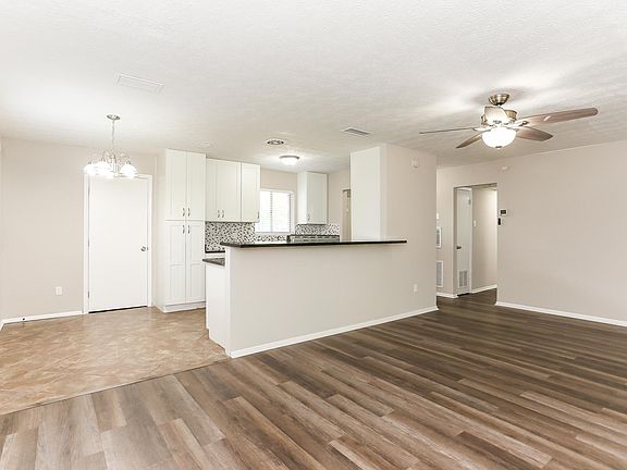 2nd image of 8152 Arble Dr