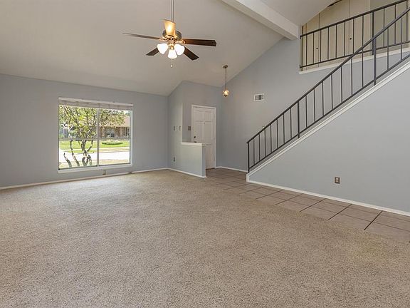 4th image of 7202 Thicket Trail Dr