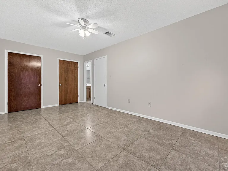 700 Palm Blvd N #D — Photo 17