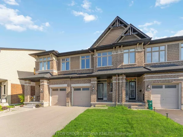 136 Mattingly Way, Ottawa, ON K4M 0C5