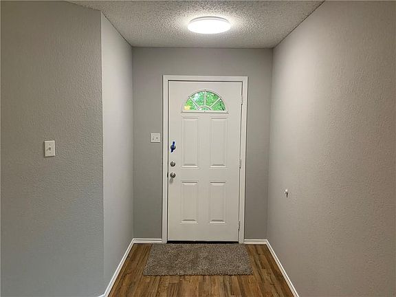 3rd image of 540 Capricorn Dr