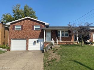 1215 23rd St, Vienna, WV 26105