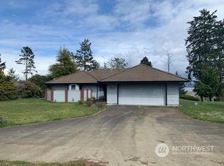 29312 Joy Ln, Ocean Park, WA 98640