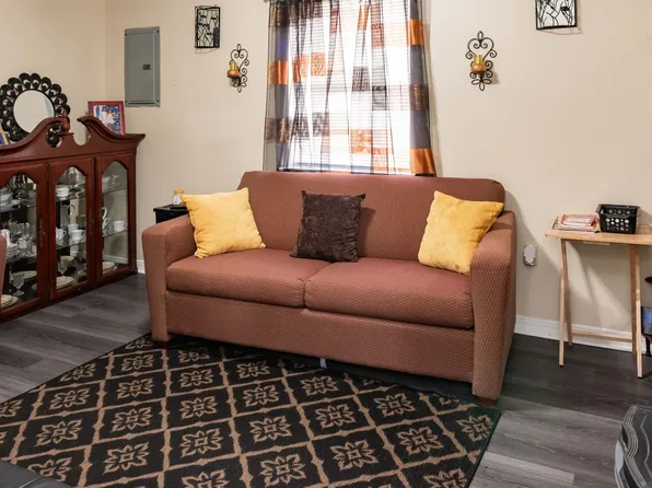 2616 McLelland St #D02, Hattiesburg, MS 39401