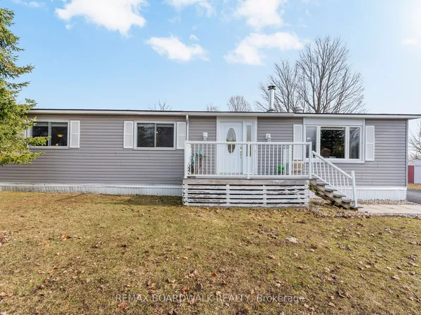 3 Otterdale Cres, Rideau Lakes, ON K7A 0J4