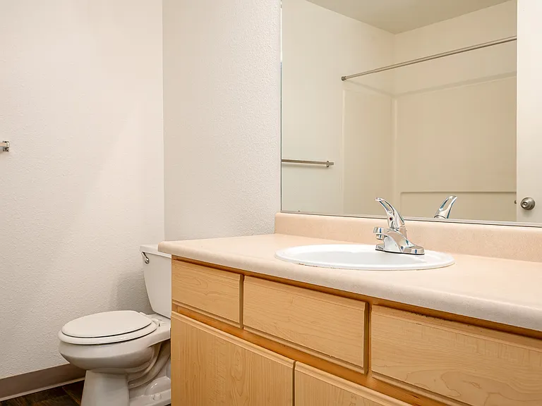 Gateway Commons — Photo 18