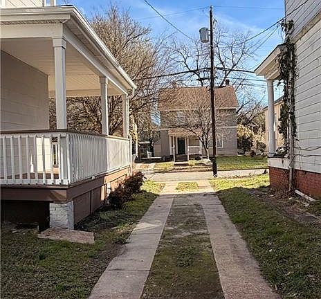 5th image of 319 51st St