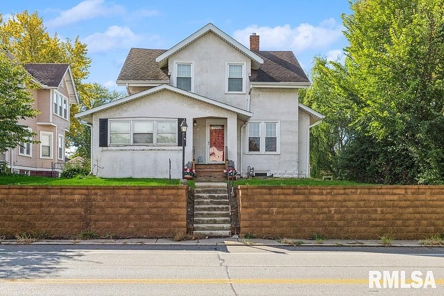 2716 12th Ave, Moline, IL 61265 Zillow
