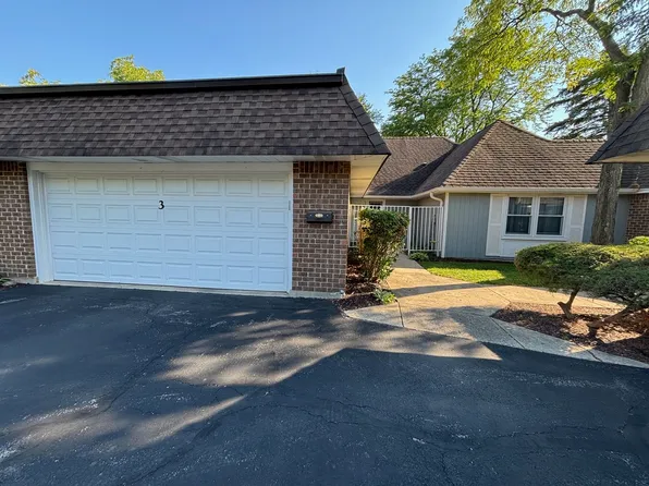 3 Brookton On Auburn, Rolling Meadows, IL 60008