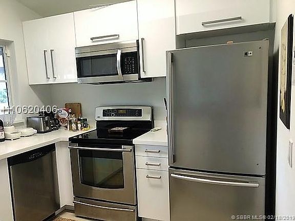 5th image of 1350 SE 5th Ct