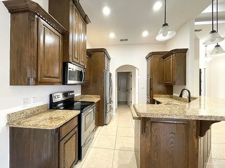 519 Edgewood Ave — Photo 6