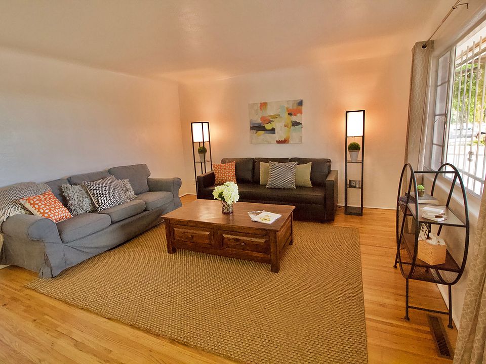 1st image of 2700 Louisiana Blvd NE