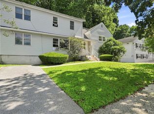 100 Pembrook Drive, Yonkers, NY 10710