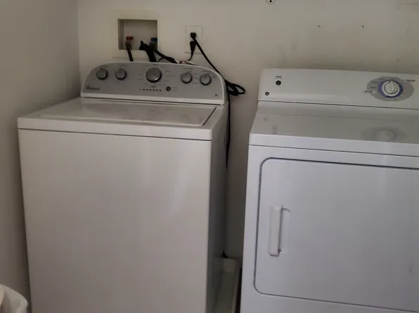 49 Nelson Avenue image 8 of 13