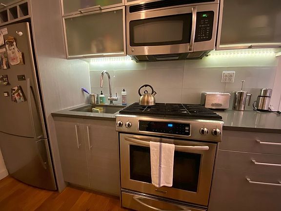 2nd image of 687 Driggs Ave APT 3G