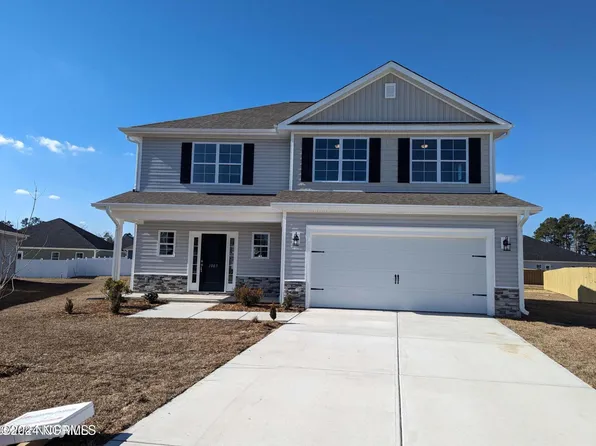 758 Windy Woods Court SE, Bolivia, NC 28422