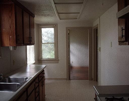5th image of 226&28 E HUISACHE