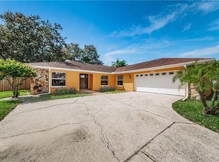 2913 Meadow Wood Dr, Clearwater, FL 33761