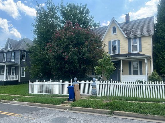 2nd image of 4207 White Ave