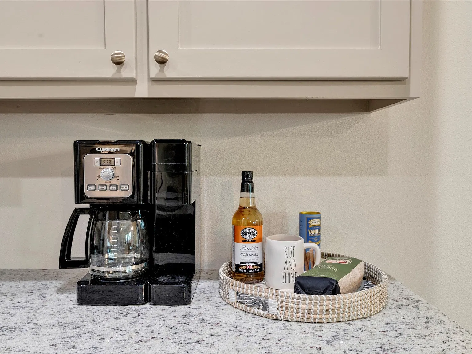 3 bed, 1577 sqft, $2,500 — Photo 4