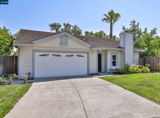 2127 Eastview Pl, Martinez, CA 94553