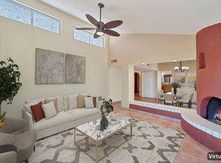 1609 W Calle Hacienda, Green Valley, AZ 85622