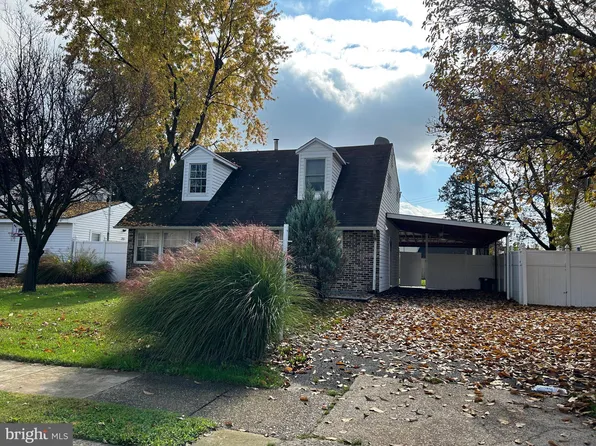 2814 Nightingale Rd, Philadelphia, PA 19154