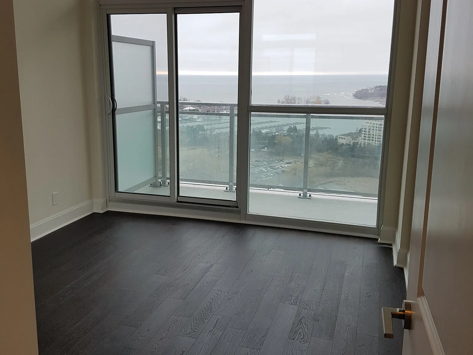 2 bed, $3,100 — Photo 3