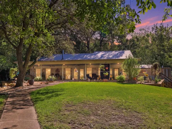 190 County Road 2452, Leesburg, TX 75451