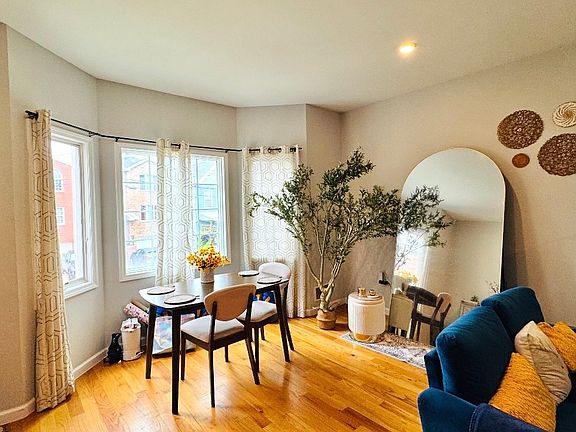 4th image of 418 Jersey St #2F