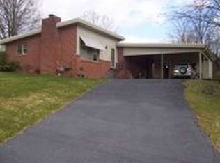 100 Brookwood Dr, Bristol, TN 37620