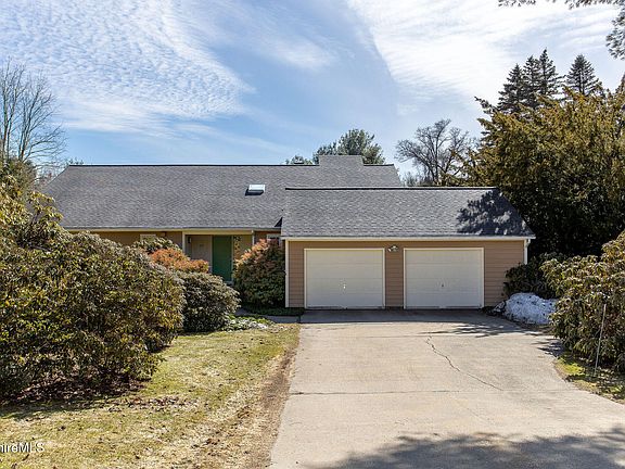 2nd image of 103 Gravesleigh Ter