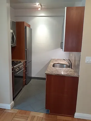 Rented by Pinnacle City Living | media 4