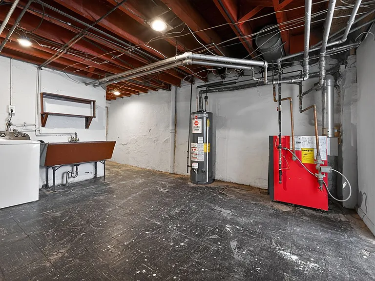 5918 Malta St — Photo 24