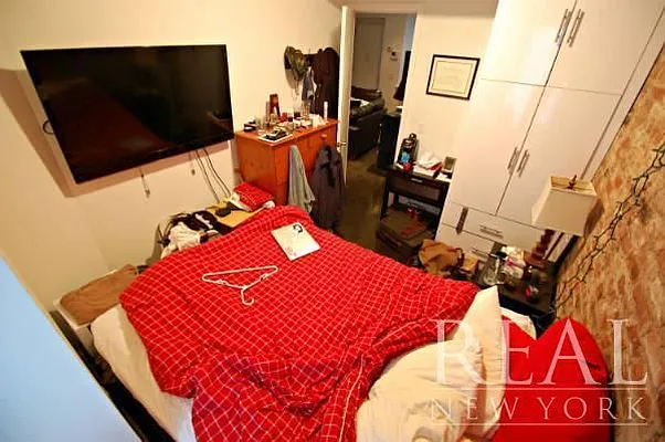 Rented by REAL New York | media 7