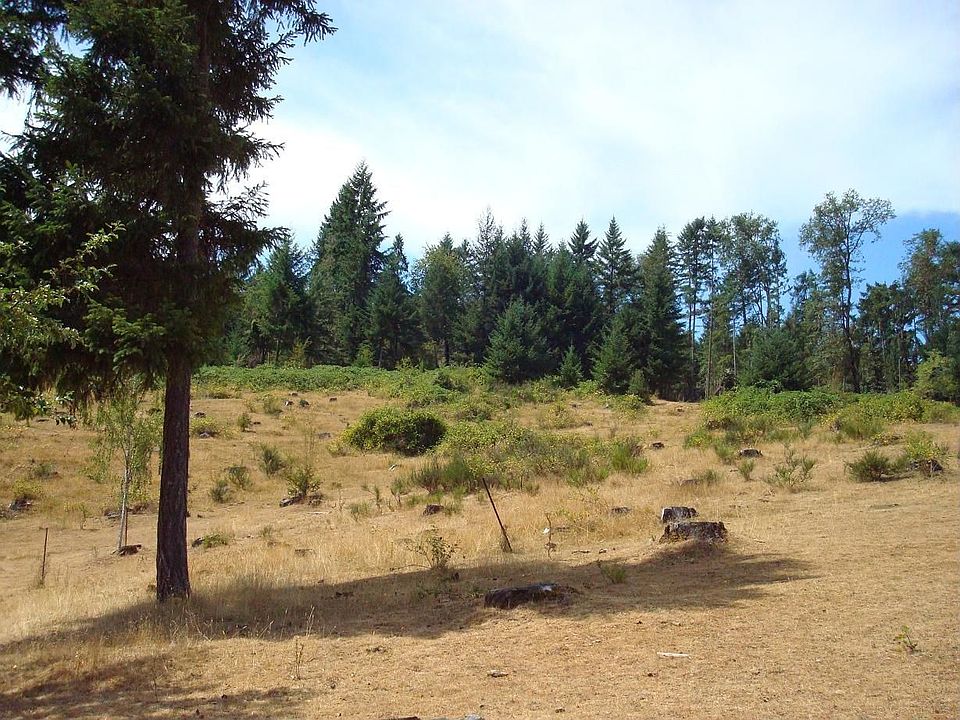2nd image of 1624 Oak Hill Rd