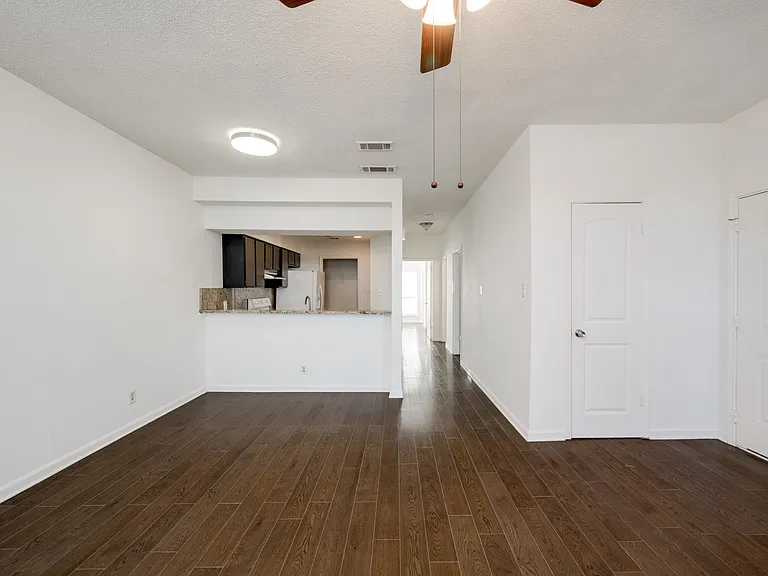5304 Indio Cv #B — Photo 19
