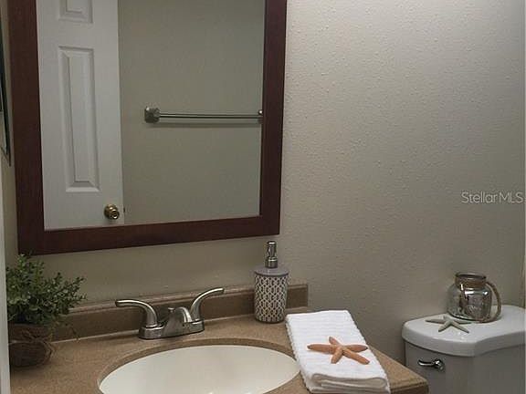 5th image of 4933 91st Ave #39