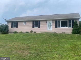 37 Shepherd Rd, Newville, PA 17241
