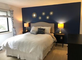 1008 N Corona St APT 302, Denver, CO 80218