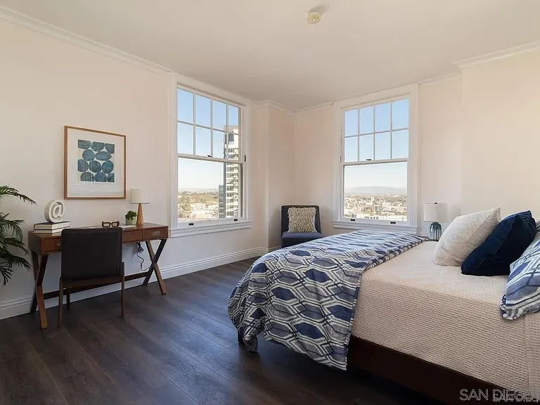 702 Ash St #1103 — Photo 21